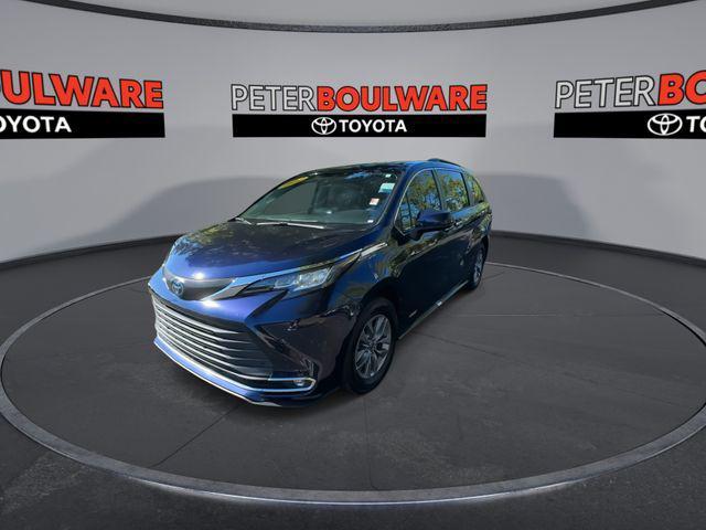 used 2021 Toyota Sienna car, priced at $35,719