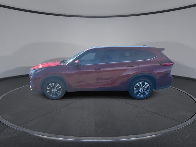 used 2023 Toyota Highlander Hybrid car, priced at $35,957