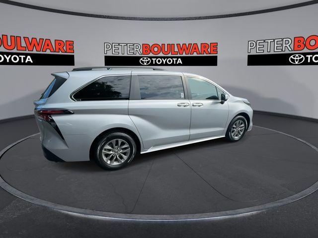 used 2024 Toyota Sienna car, priced at $49,013