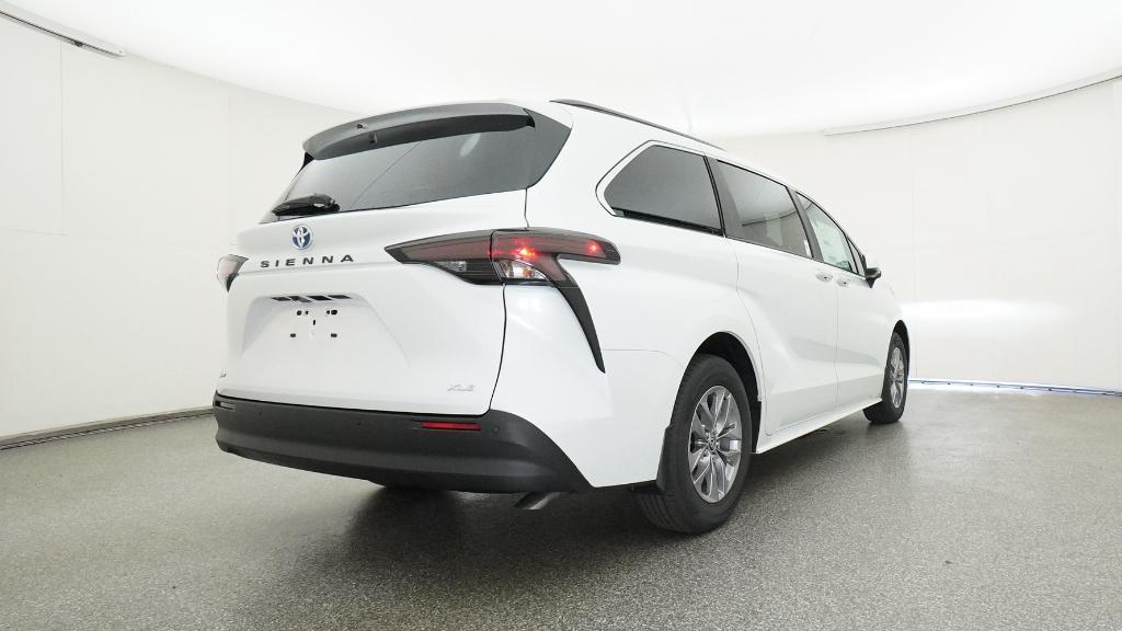new 2025 Toyota Sienna car, priced at $47,272