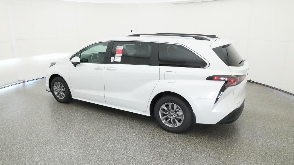 new 2025 Toyota Sienna car, priced at $47,272