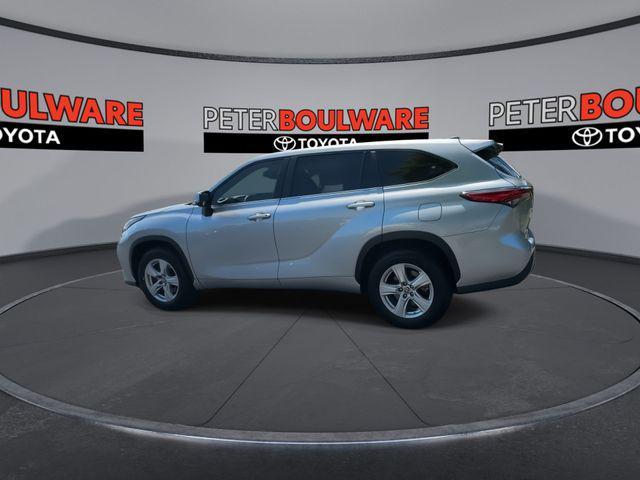 used 2023 Toyota Highlander car, priced at $27,798