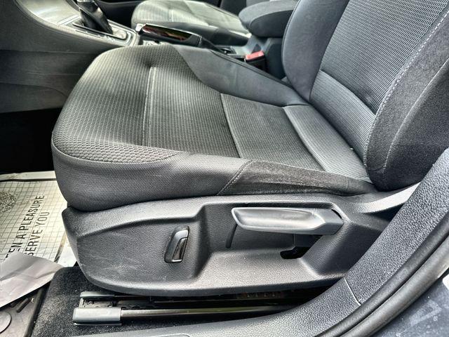 used 2017 Volkswagen Golf SportWagen car, priced at $7,777
