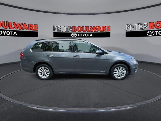 used 2017 Volkswagen Golf SportWagen car, priced at $7,777