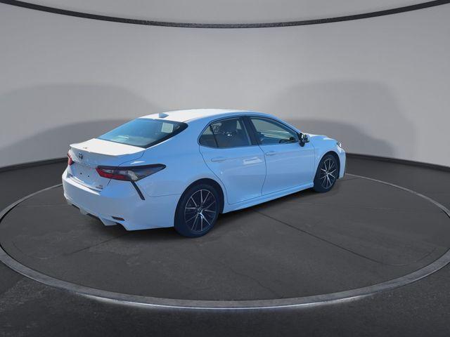 used 2022 Toyota Camry Hybrid car, priced at $29,375