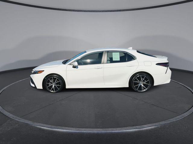 used 2022 Toyota Camry Hybrid car, priced at $29,375