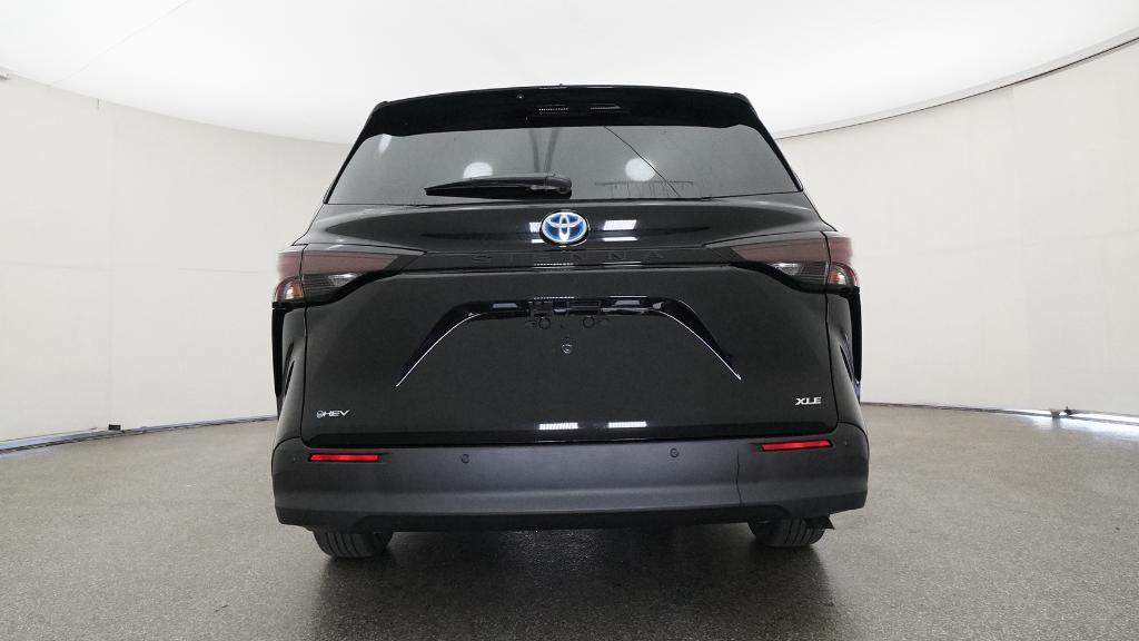 new 2025 Toyota Sienna car, priced at $47,087