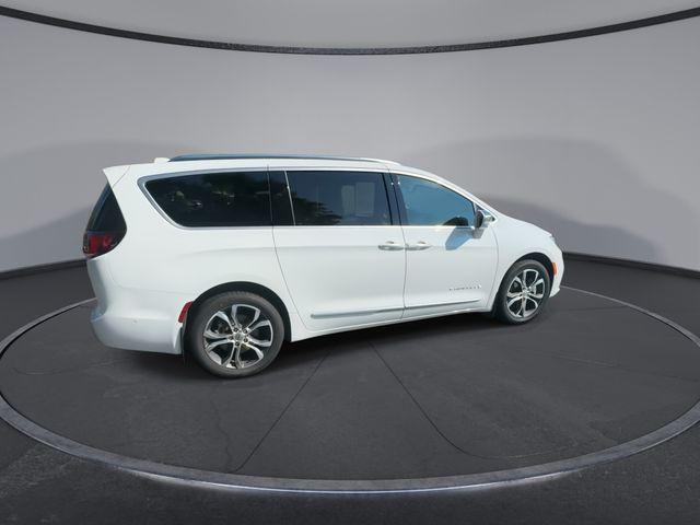 used 2021 Chrysler Pacifica car, priced at $34,289