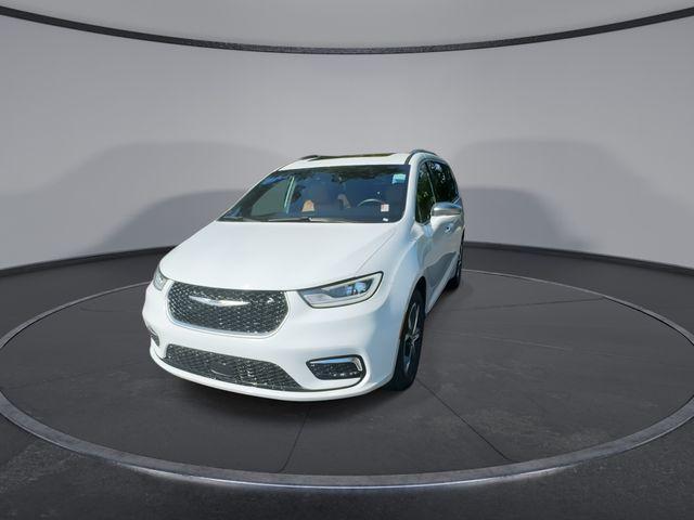 used 2021 Chrysler Pacifica car, priced at $34,289