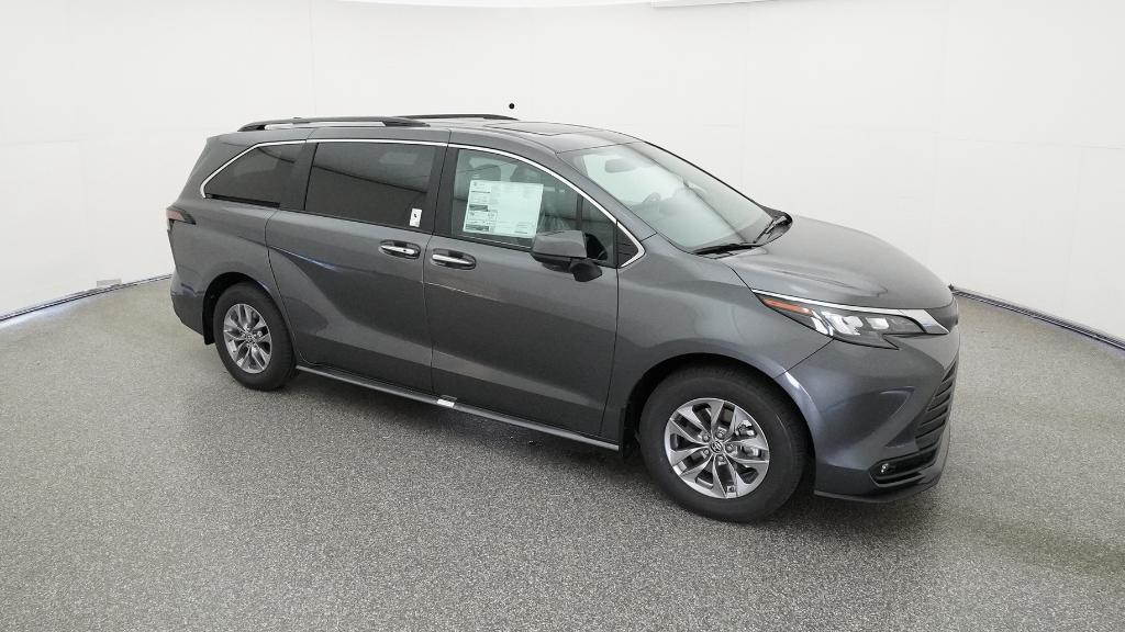 new 2025 Toyota Sienna car, priced at $47,211