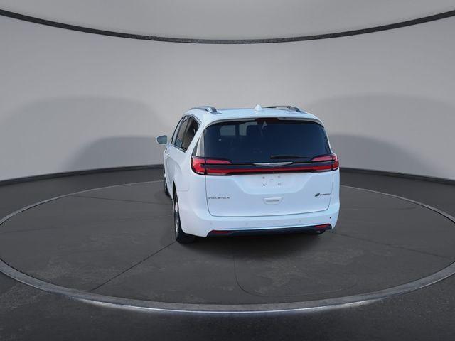 used 2021 Chrysler Pacifica Hybrid car, priced at $23,232