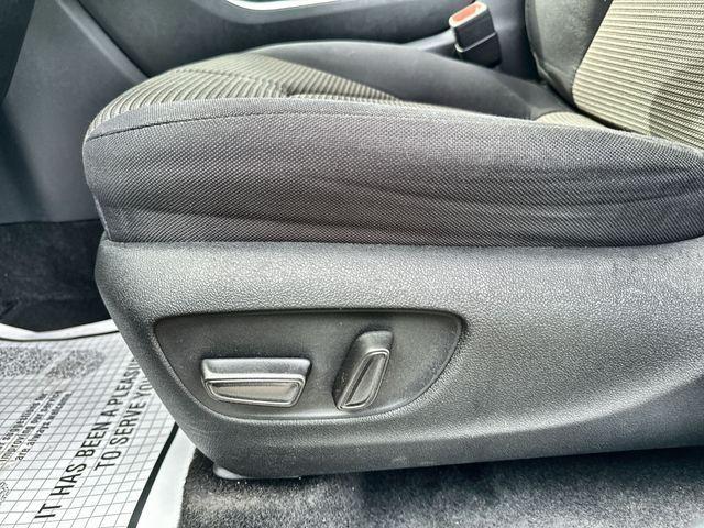 used 2023 Toyota Highlander car, priced at $32,584