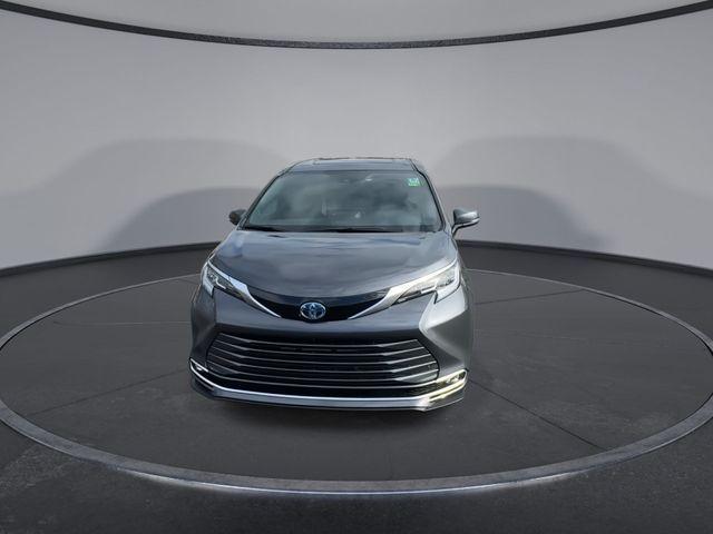 new 2025 Toyota Sienna car, priced at $55,466