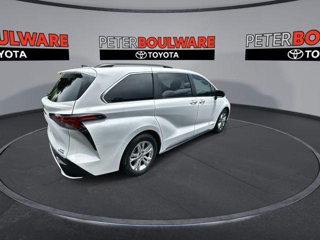 used 2021 Toyota Sienna car, priced at $47,747