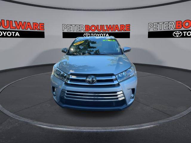 used 2018 Toyota Highlander car, priced at $28,306