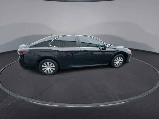 used 2022 Toyota Camry Hybrid car, priced at $21,587