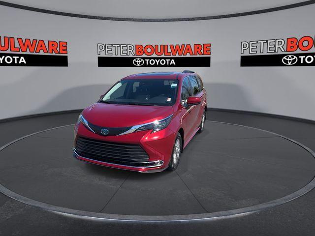 used 2024 Toyota Sienna car, priced at $43,334