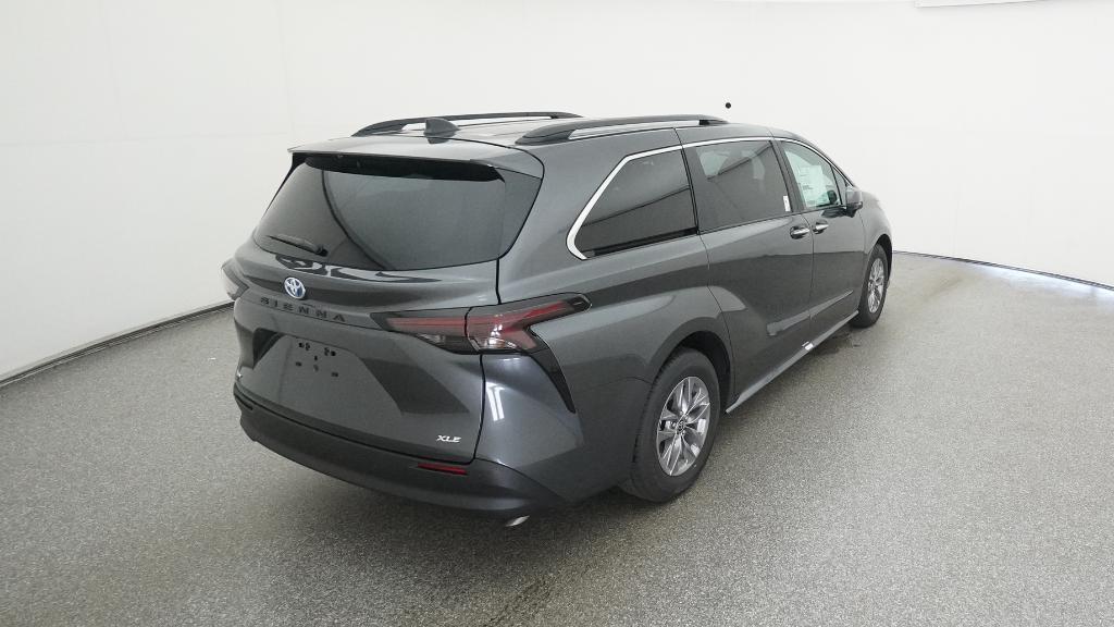 new 2025 Toyota Sienna car, priced at $44,573