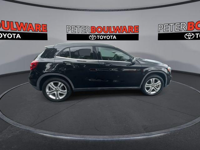 used 2020 Mercedes-Benz GLA 250 car, priced at $23,879