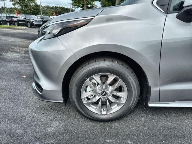 new 2025 Toyota Sienna car, priced at $41,716