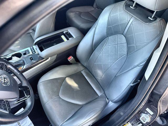 used 2021 Toyota Highlander Hybrid car, priced at $34,809