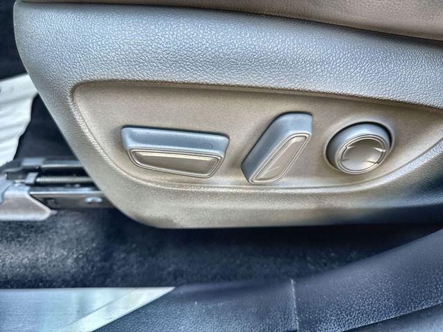 used 2021 Toyota Highlander Hybrid car, priced at $34,809