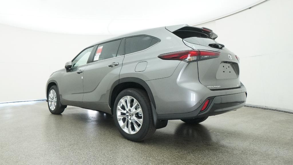 new 2026 Toyota Highlander car, priced at $52,199