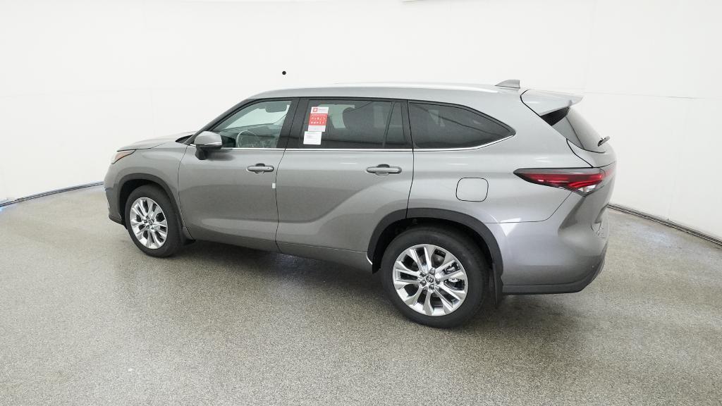 new 2026 Toyota Highlander car, priced at $52,199