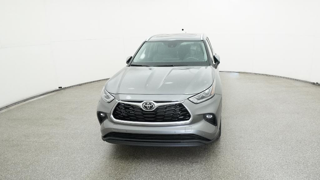 new 2026 Toyota Highlander car, priced at $52,199