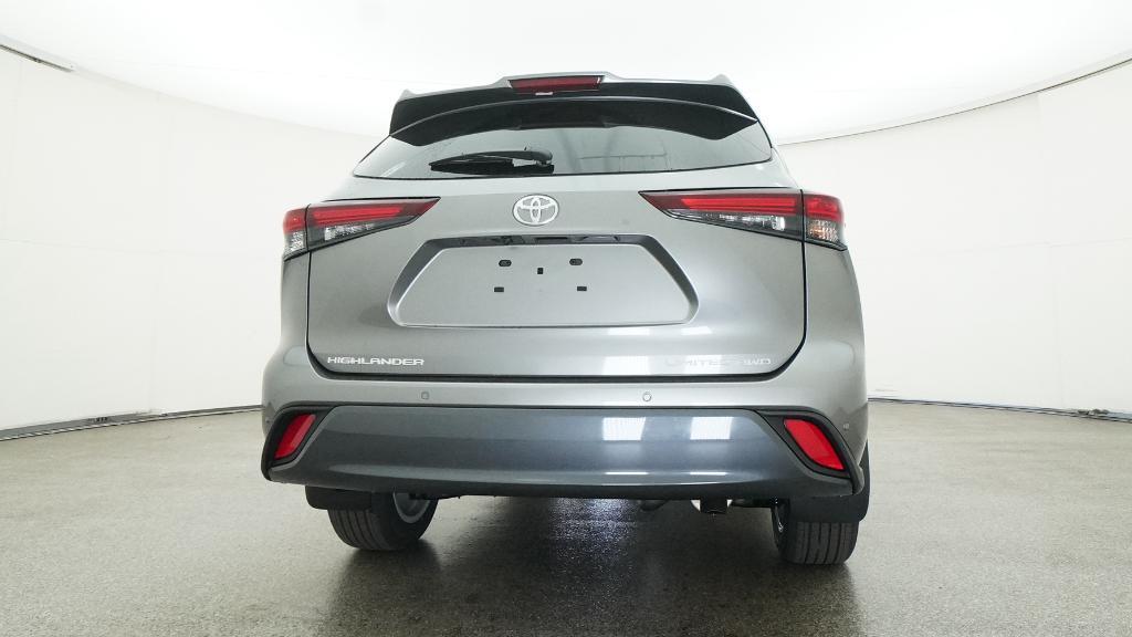 new 2026 Toyota Highlander car, priced at $52,199