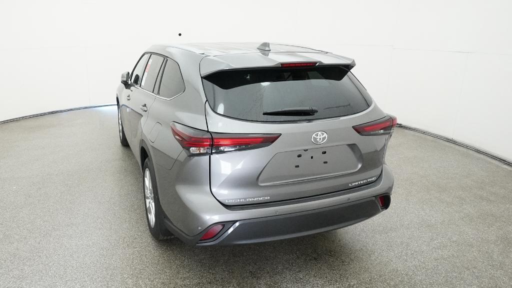 new 2026 Toyota Highlander car, priced at $52,199