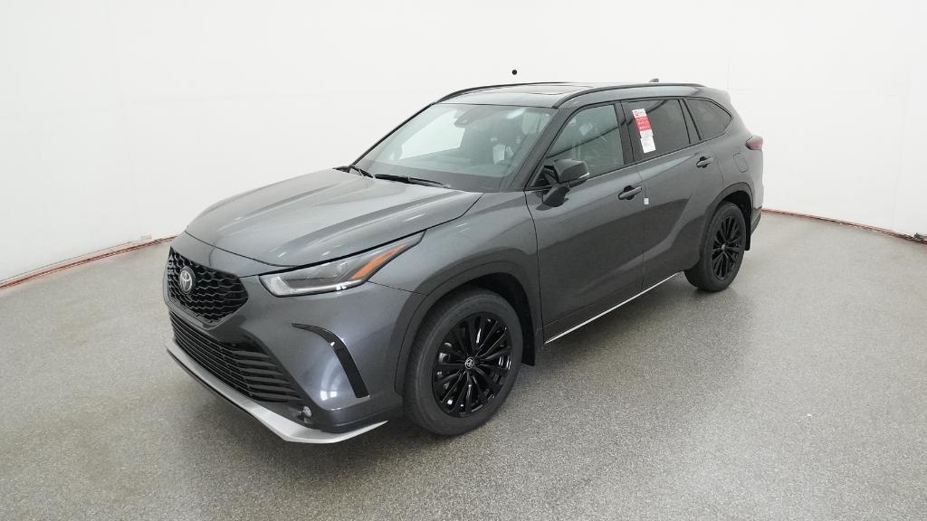 new 2025 Toyota Highlander car, priced at $47,939