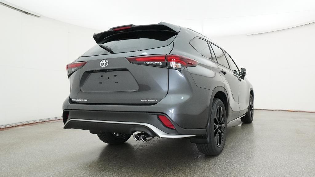 new 2025 Toyota Highlander car, priced at $47,939