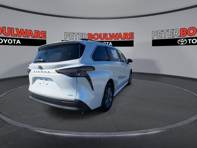 new 2025 Toyota Sienna car, priced at $47,246