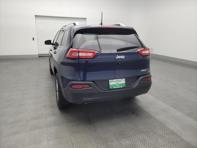 used 2018 Jeep Cherokee car, priced at $15,495