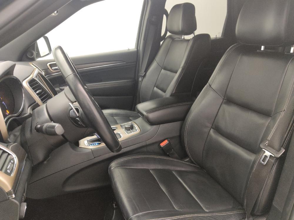 used 2017 Jeep Grand Cherokee car, priced at $17,495