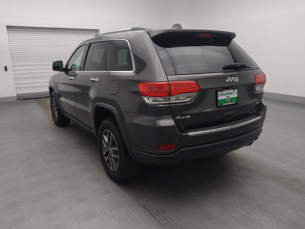 used 2017 Jeep Grand Cherokee car, priced at $17,495