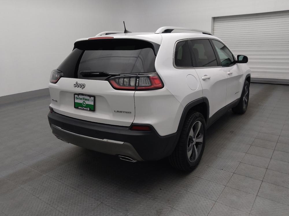 used 2019 Jeep Cherokee car, priced at $19,095