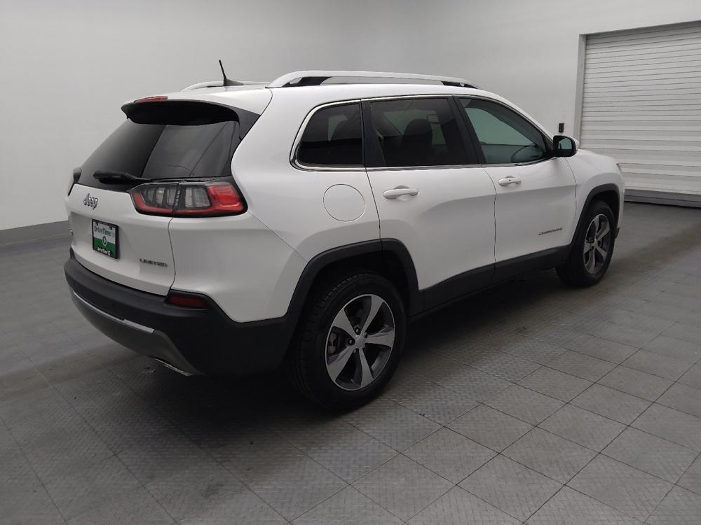 used 2019 Jeep Cherokee car, priced at $19,095