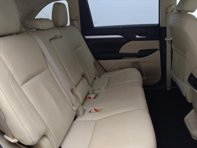 used 2017 Toyota Highlander car, priced at $25,095