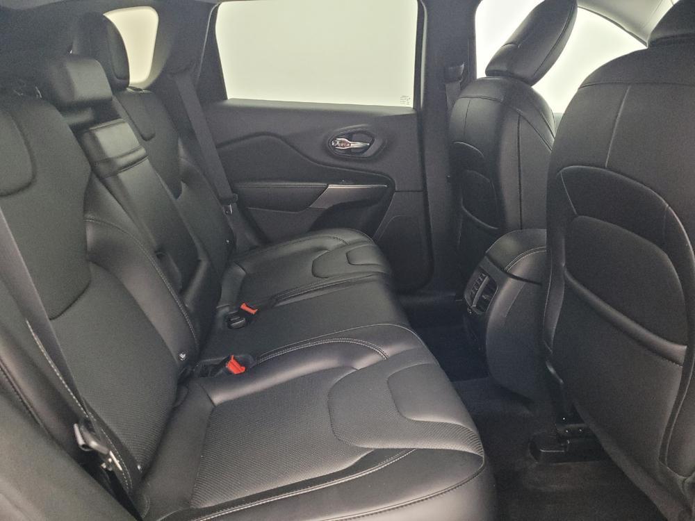 used 2019 Jeep Cherokee car, priced at $16,395