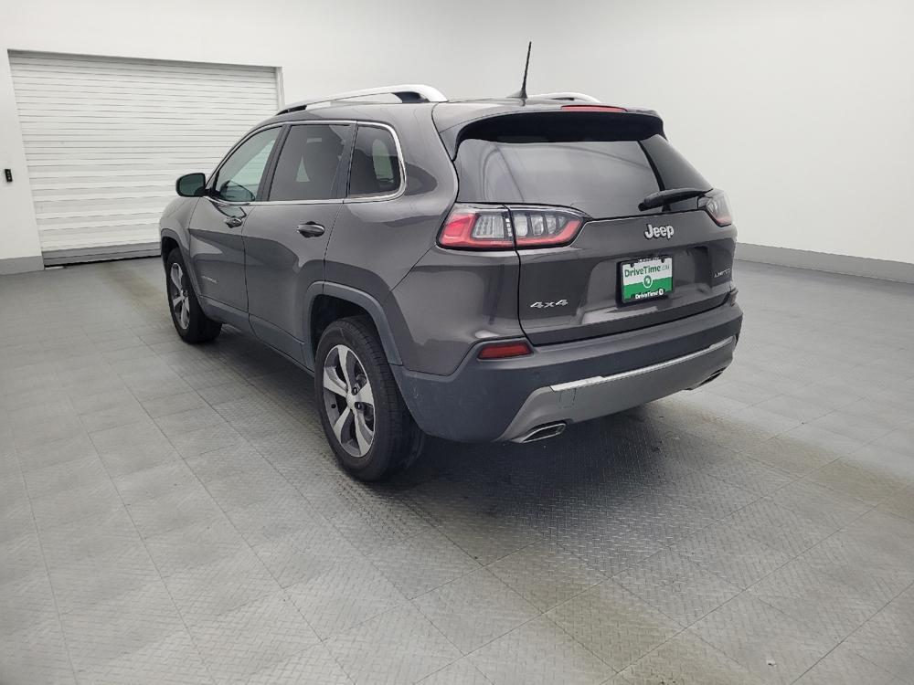 used 2019 Jeep Cherokee car, priced at $16,395