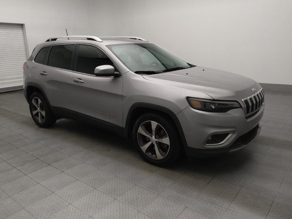 used 2019 Jeep Cherokee car, priced at $16,395