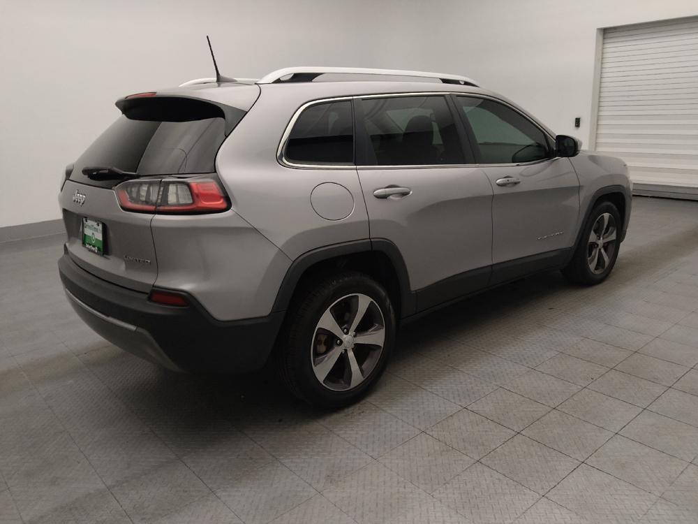 used 2019 Jeep Cherokee car, priced at $16,395