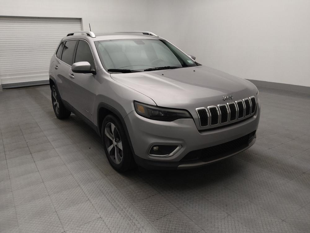 used 2019 Jeep Cherokee car, priced at $16,395