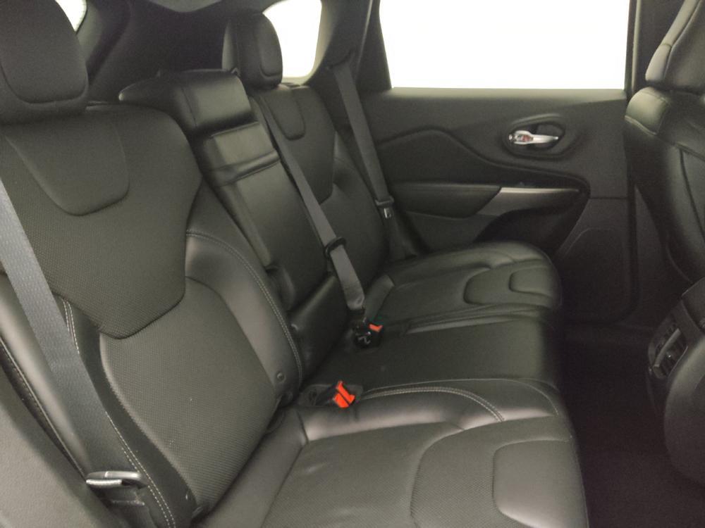 used 2019 Jeep Cherokee car, priced at $16,395