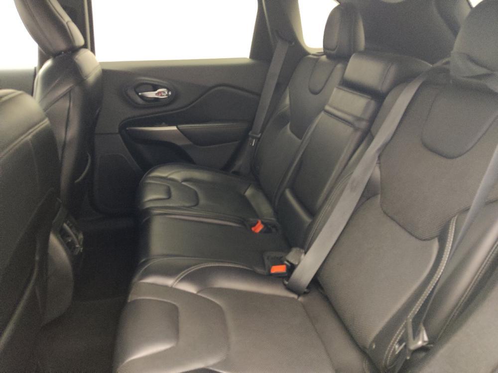 used 2019 Jeep Cherokee car, priced at $15,995