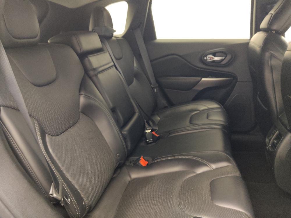 used 2019 Jeep Cherokee car, priced at $15,995