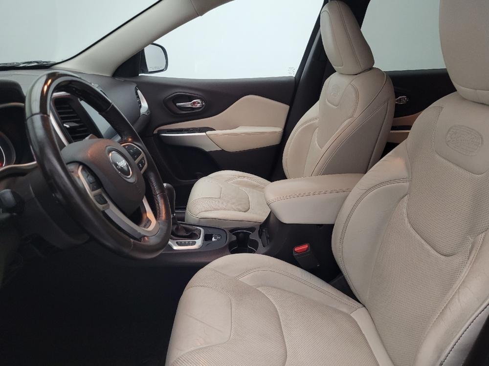 used 2018 Jeep Cherokee car, priced at $14,695