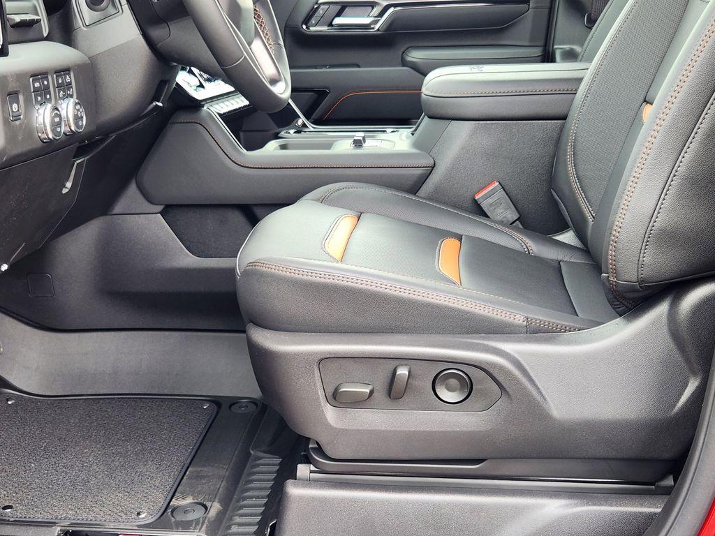new 2025 GMC Sierra 3500 car, priced at $91,595